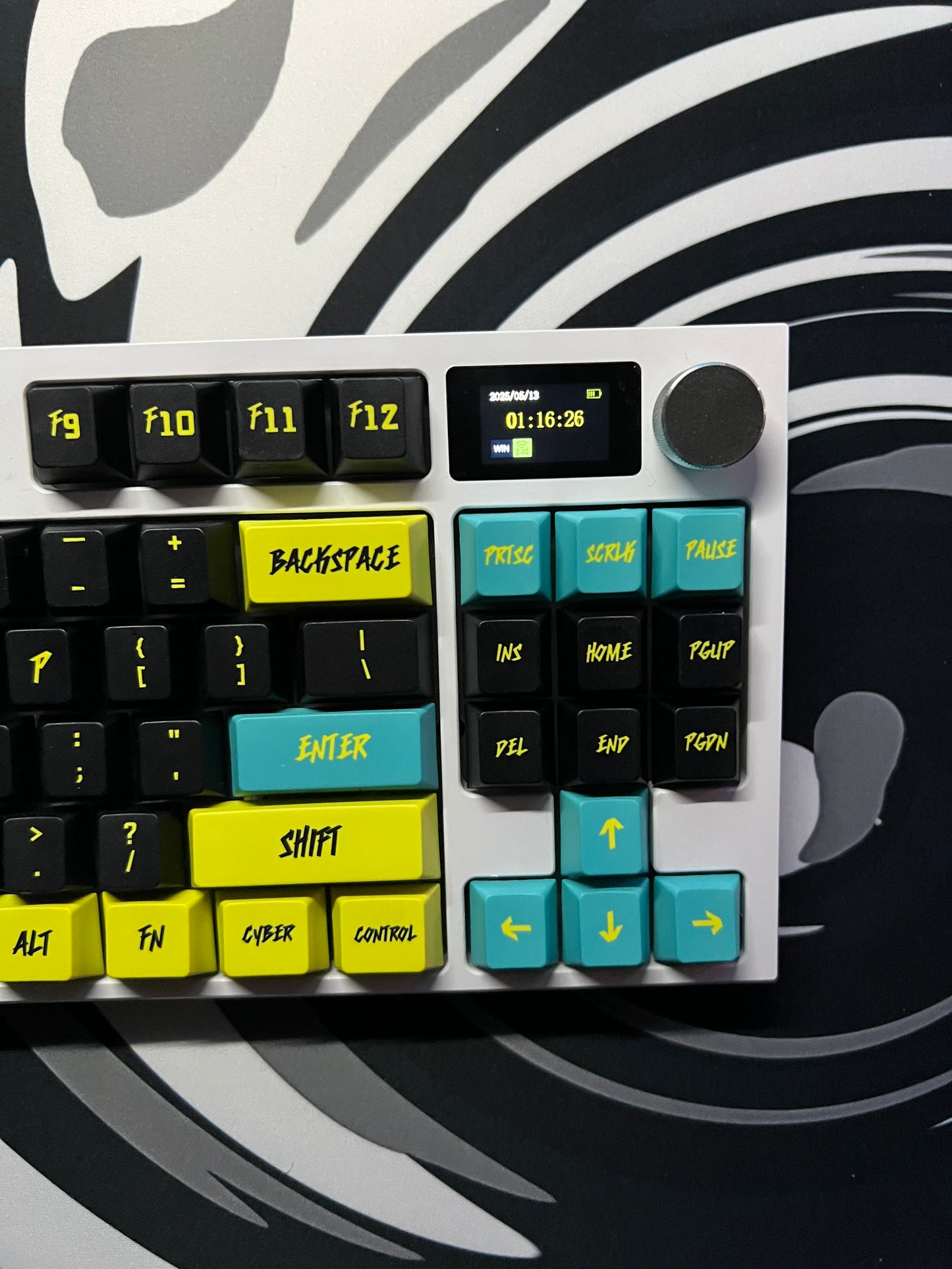 كيبورد ATTACK SHARK K86 CYPER EDITION