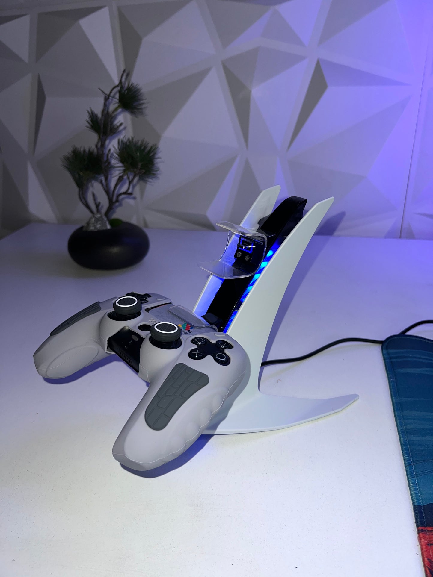 شاحن يدات PS5  عدد ٢ - NOCT.X
