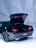 سيارة تشالنجر حديد  مع ستاند جلد ضوئي - NOCT.X