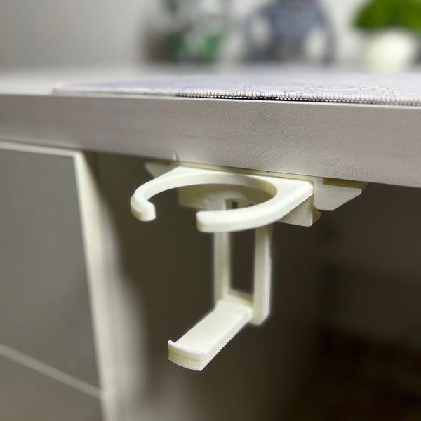 ستاند اكواب وسماعة مخفي