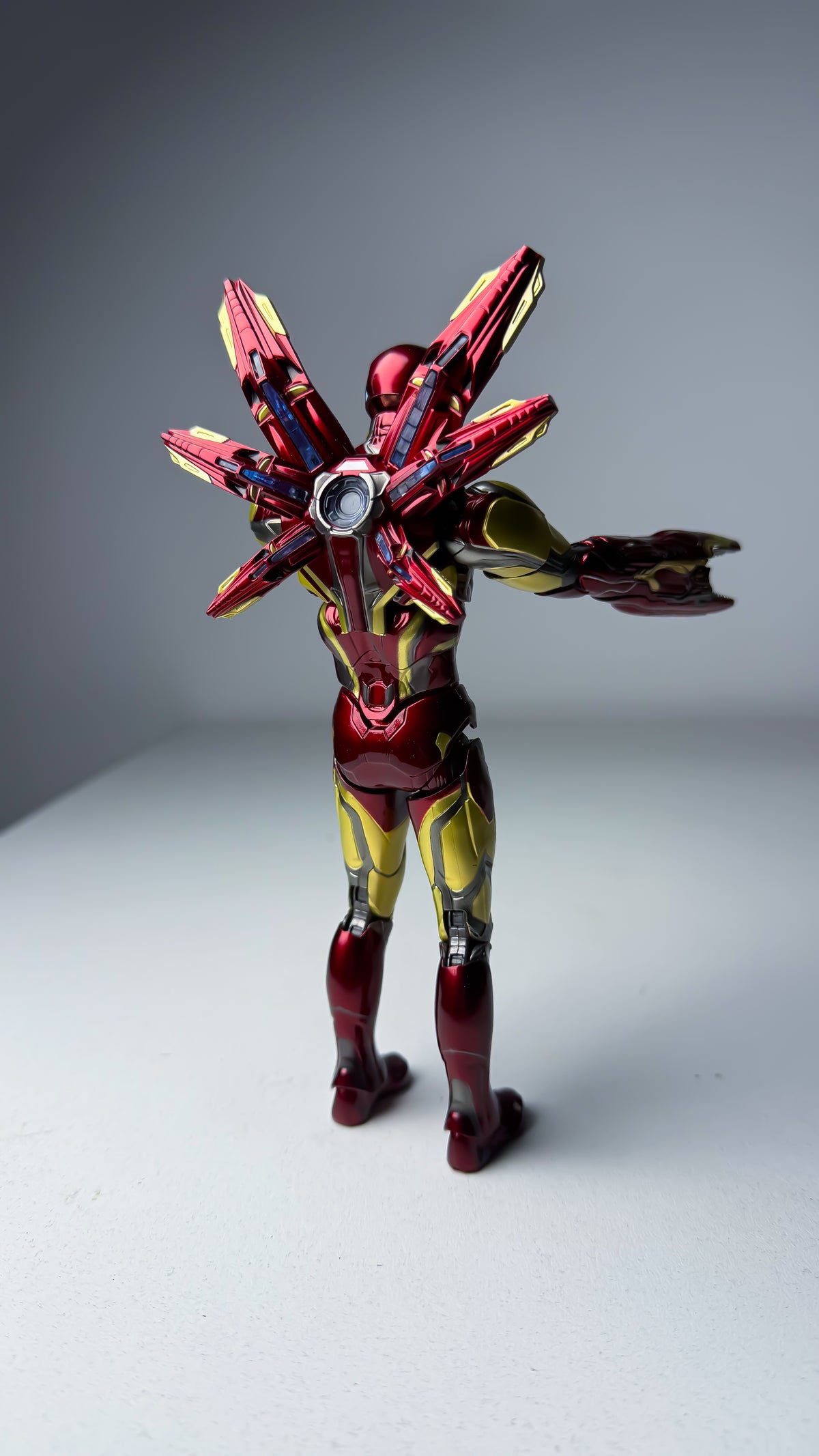 مجسم Ironman متحرك - نوكتس
